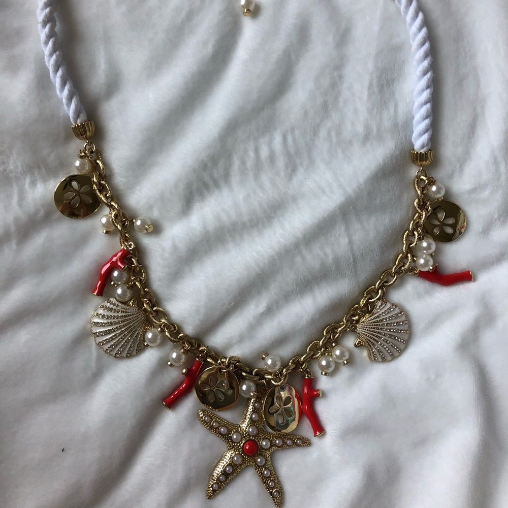 Lilly Pulitzer necklace